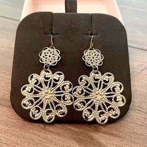 FLOWER Long Earrings